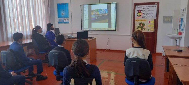 Қауіпсіз мектеп автобусы. Бейне көрсетілім.