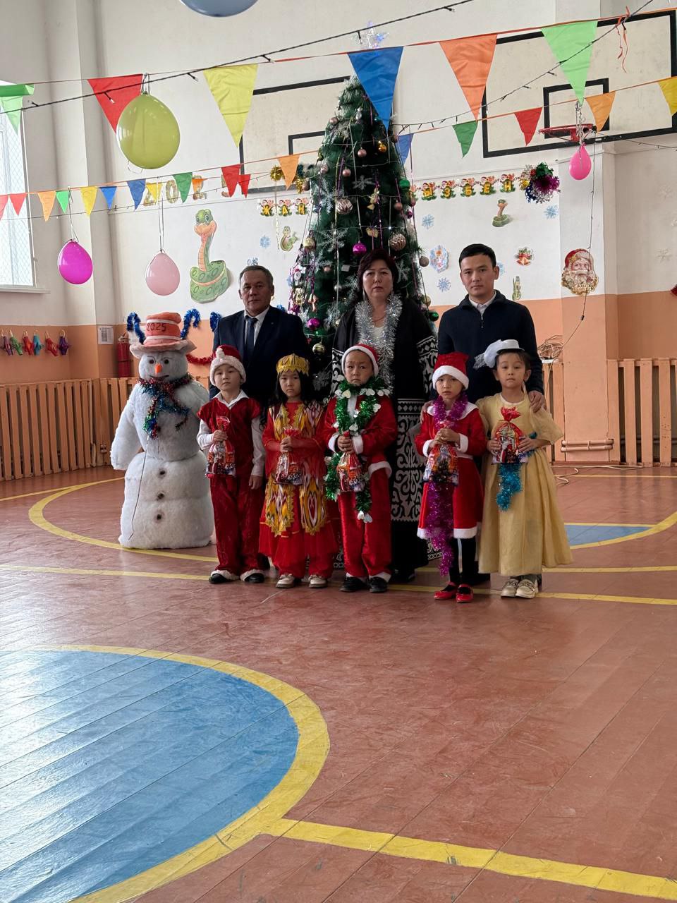 "Төрлет-Жаңа жыл "атты мерекелік кеш